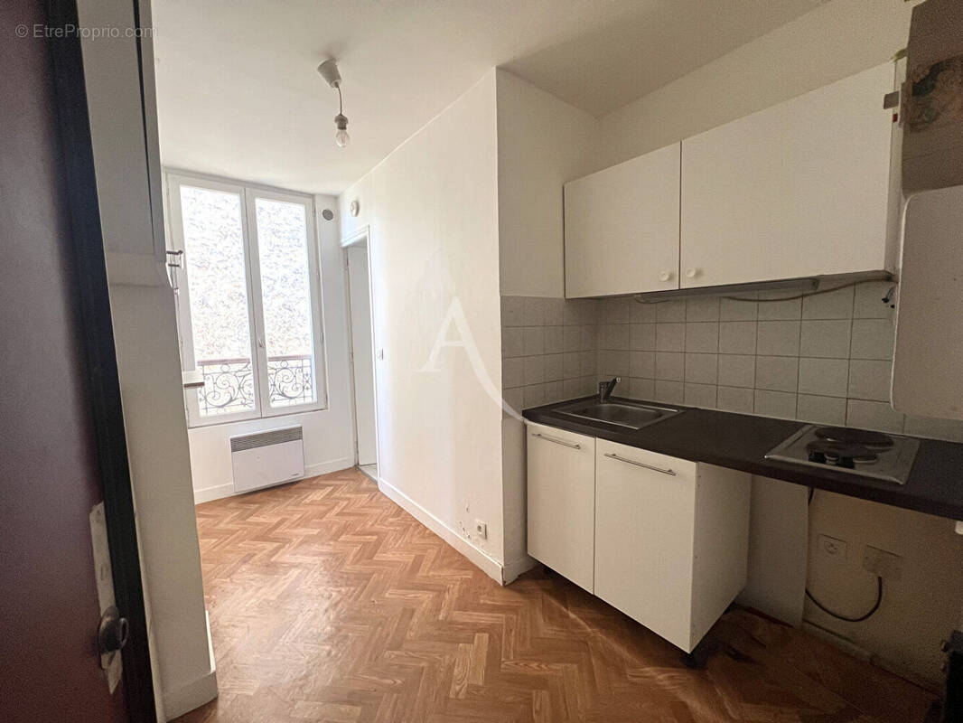 Appartement à PARIS-20E