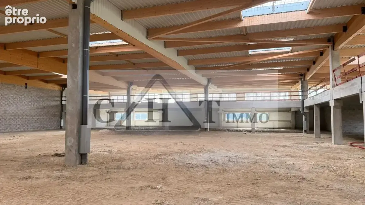 A vendre 3537 m² entrepot et bureaux a tremblay en france - photo 11