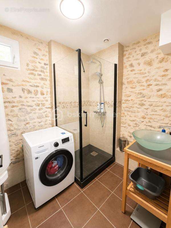 Charmante maison en pierre 3 chambres avec suite parentale à Pannecières - photo 10