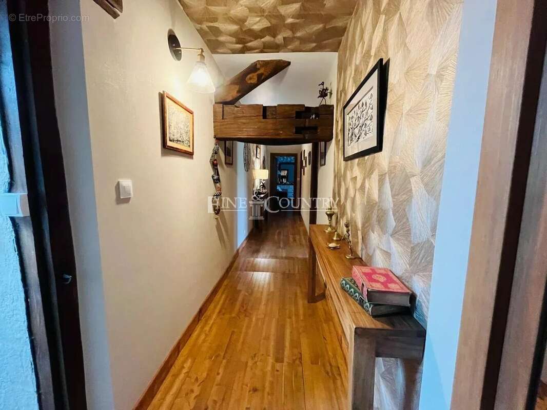 Maison à MAZEROLLES