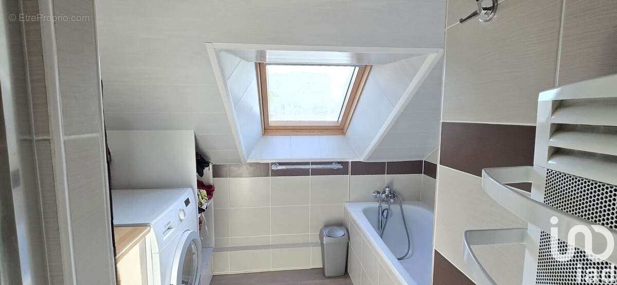 Photo 5 - Appartement à MONDONVILLE-SAINT-JEAN