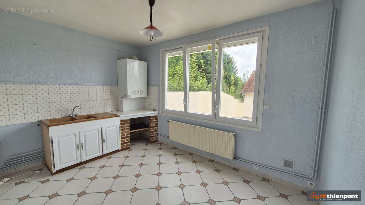 Maison à MAREUIL-CAUBERT