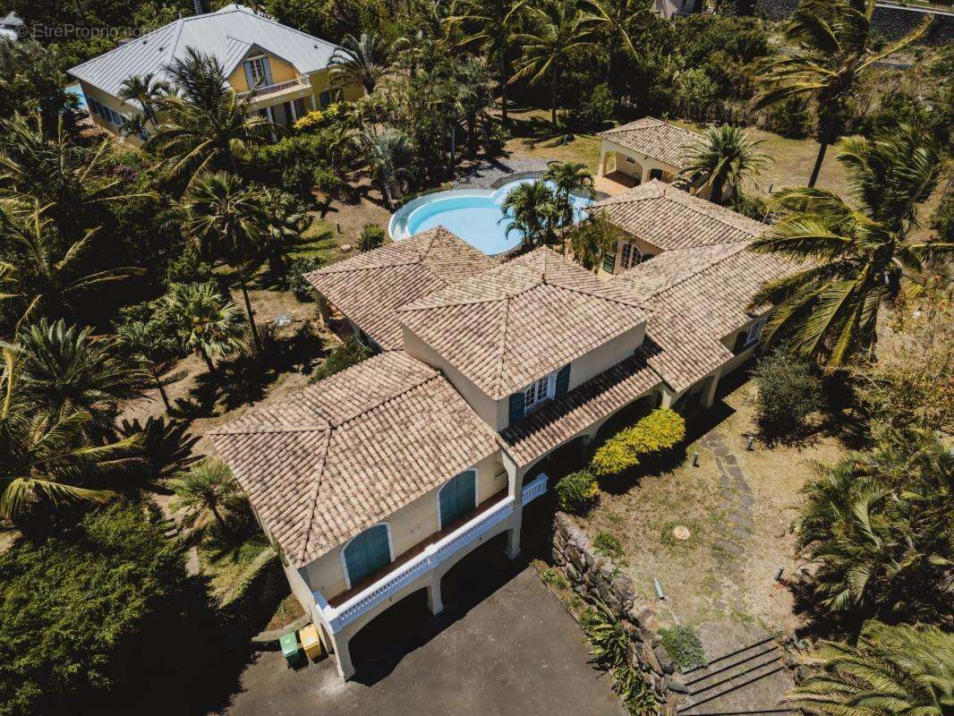 Maison à SAINT-PIERRE