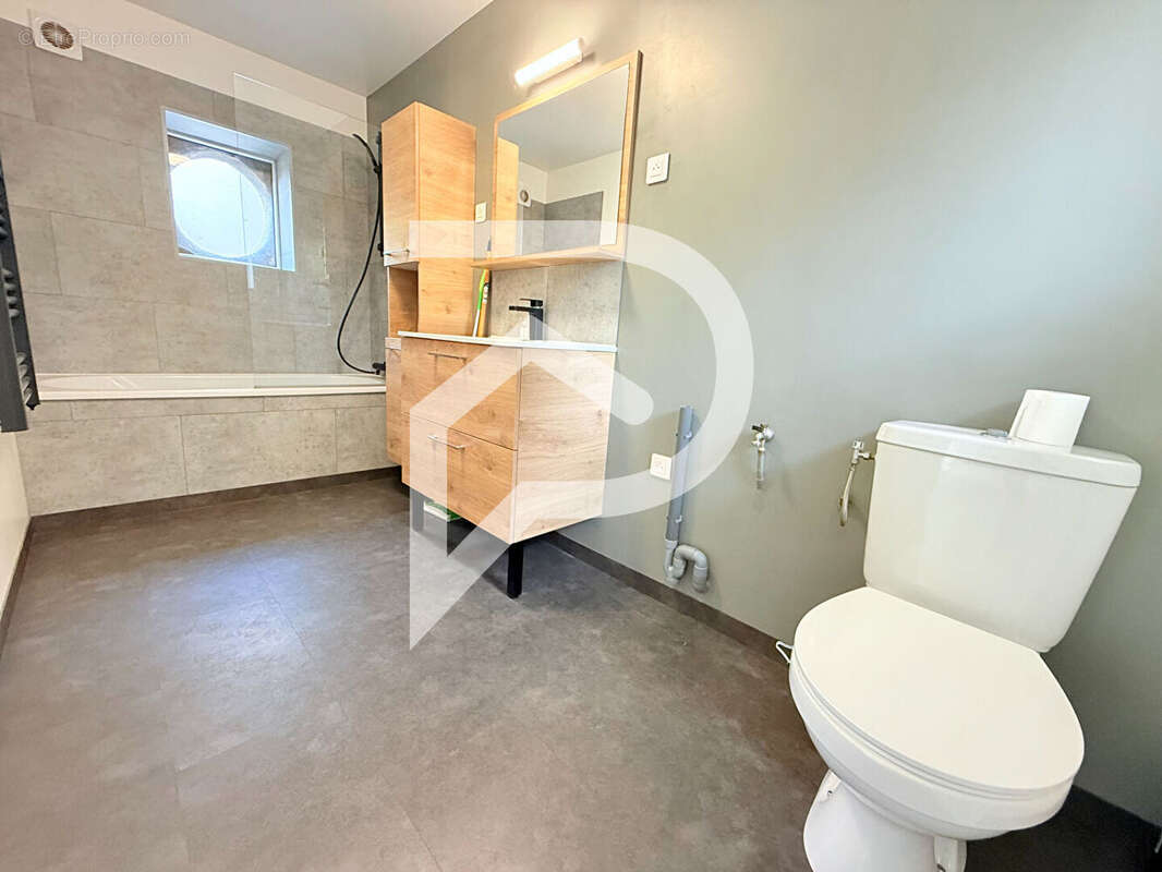 Maison à MONTATAIRE