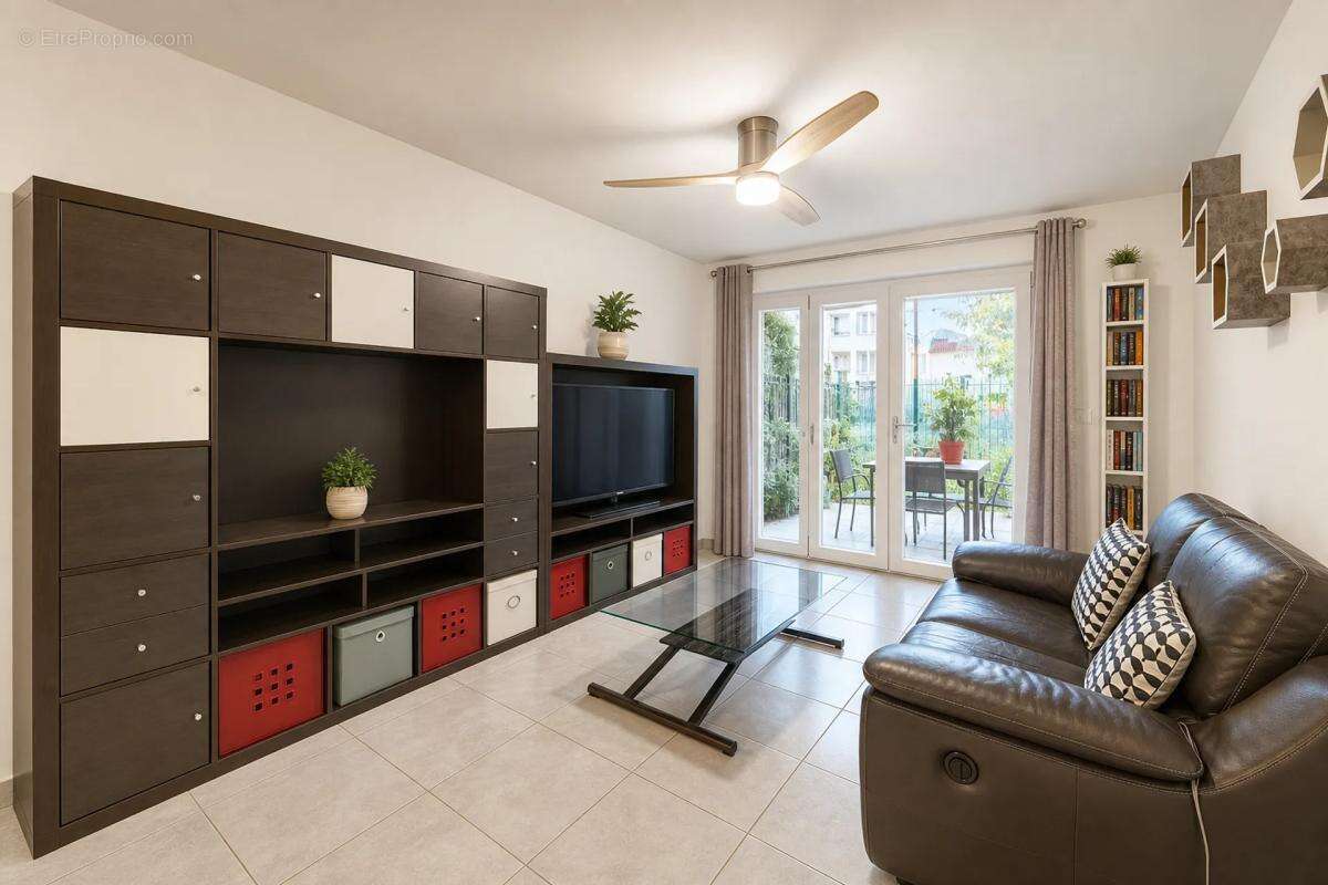 Appartement à LE CASTELLET
