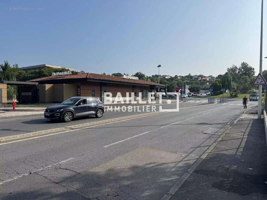 Commerce à CAGNES-SUR-MER