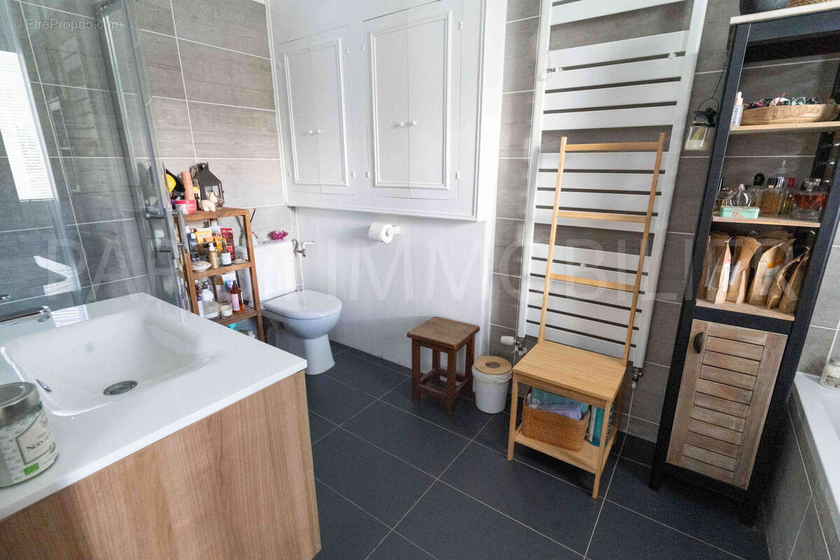 Maison 7 pièces environ 162m2 - Beauchamp - La Chasse - photo 15