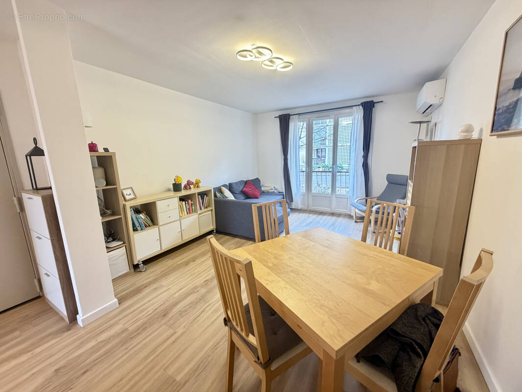 Appartement à AIX-EN-PROVENCE