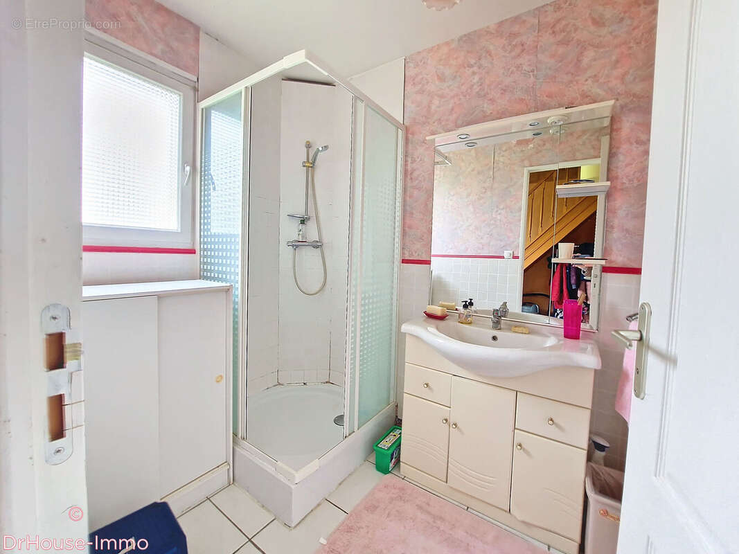 Maison à CREVECOEUR-EN-AUGE