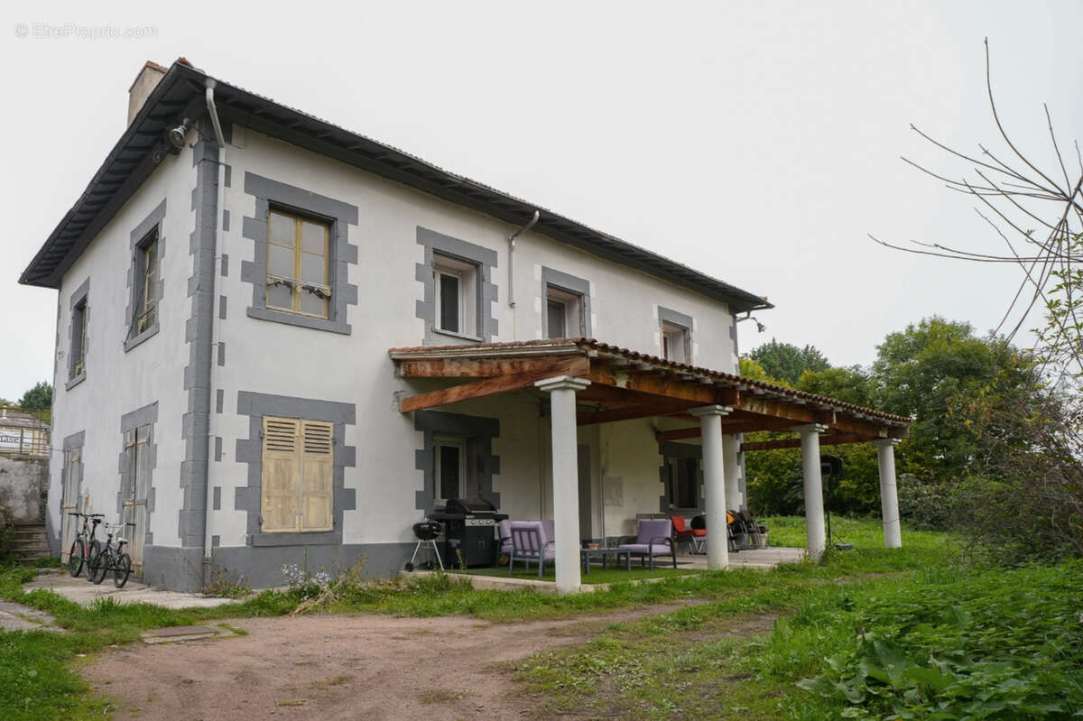 Maison à BLANZAT
