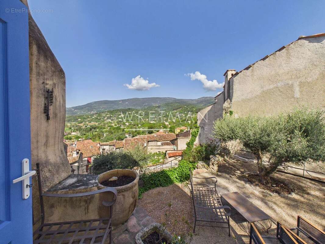 Maison à FAYENCE