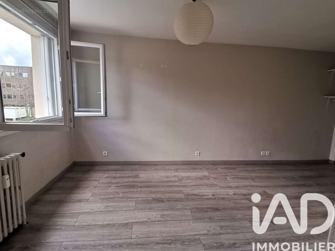 Photo 4 - Appartement à LE KREMLIN-BICETRE