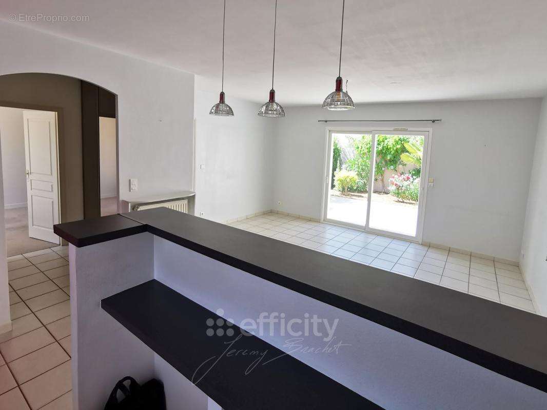 Maison 107 m² à Niort  - photo 6