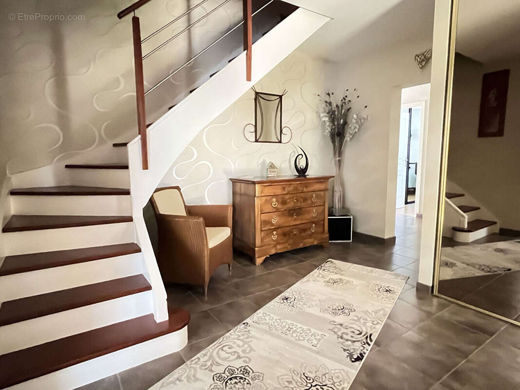 La Baule Secteur du Bas-Guezy  Élégante maison familiale au coeur d'un domaine privatif - photo 4