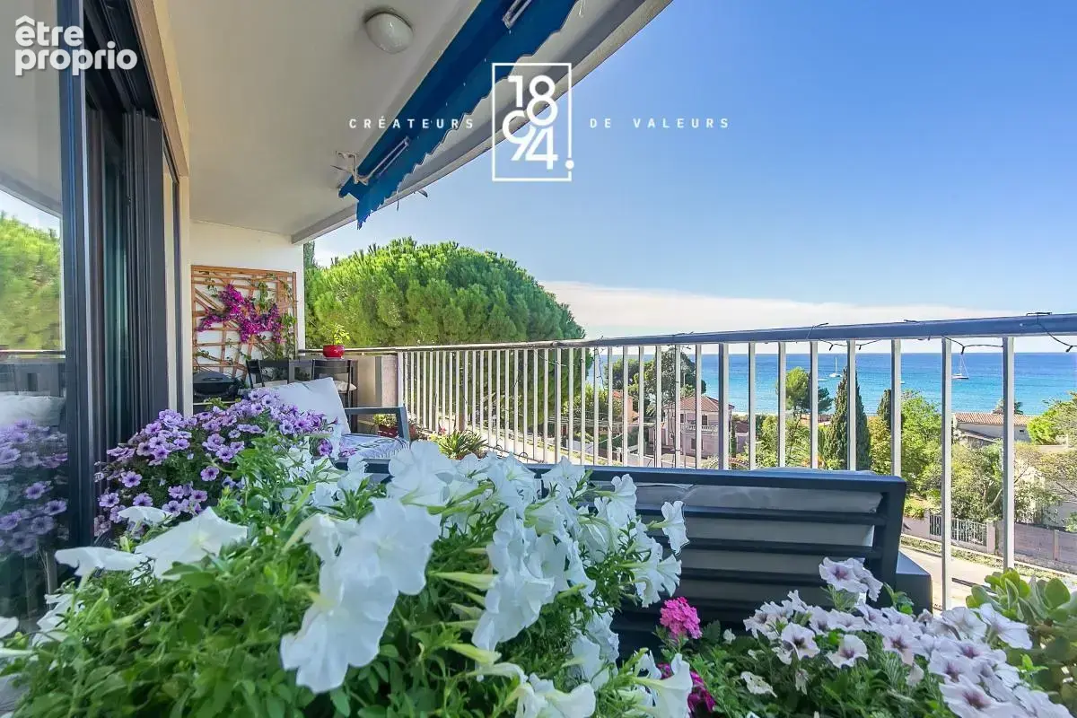 Appartement entièrement rénové de type 2 de 53m2 - Terrasse - Vue mer - Cave - Secteur Fontsainte - photo 16