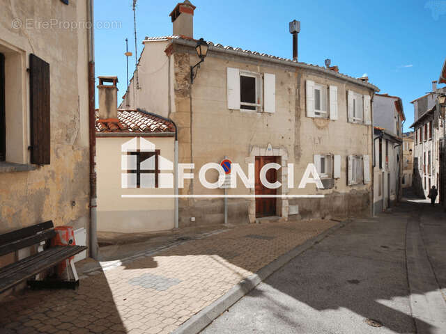 Maison à SAINT-LAURENT-DE-CERDANS