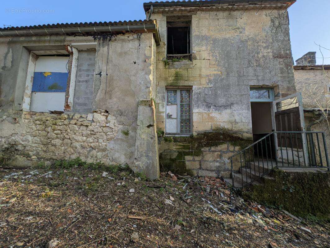 Appartement à FARGUES-SAINT-HILAIRE