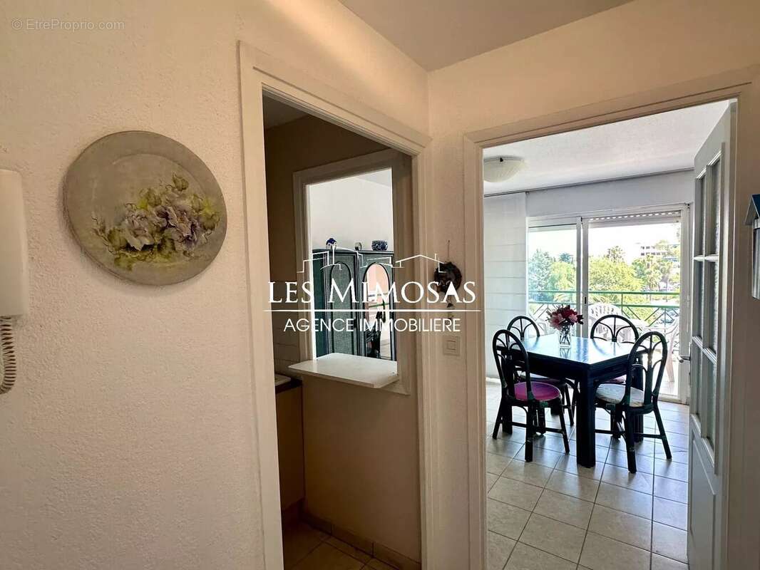 Appartement à FREJUS