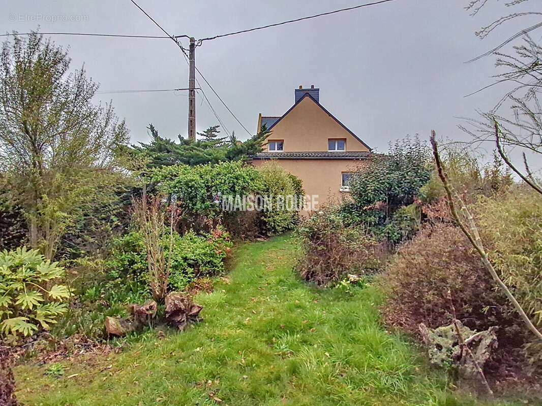 Maison authentique - Lumineuse avec vie de plain-pied - Trégueux - photo 16