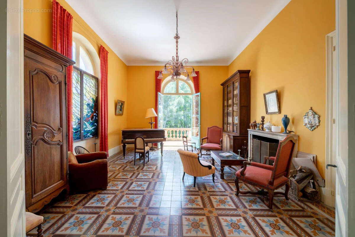 Maison à SAINT-RAPHAEL