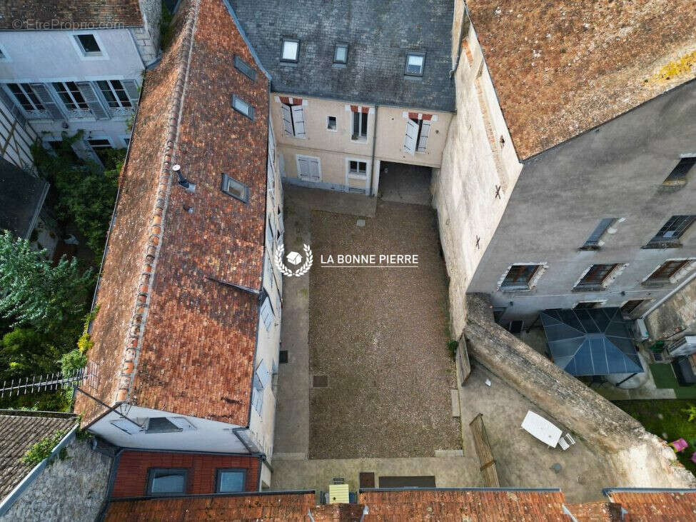 Appartement à CHATILLON-SUR-LOIRE