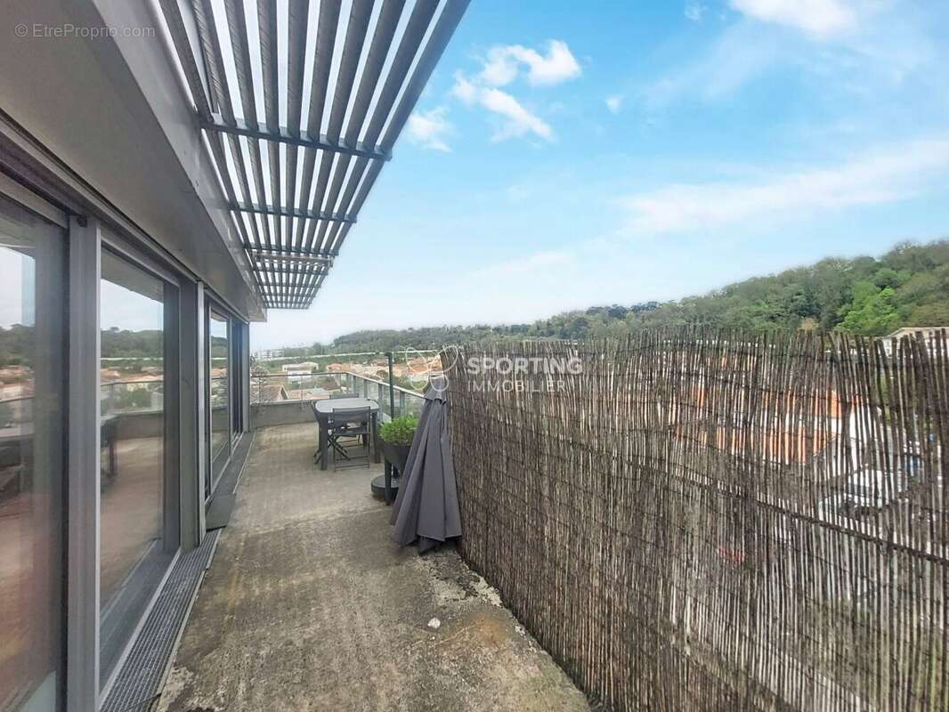 Appartement à CENON