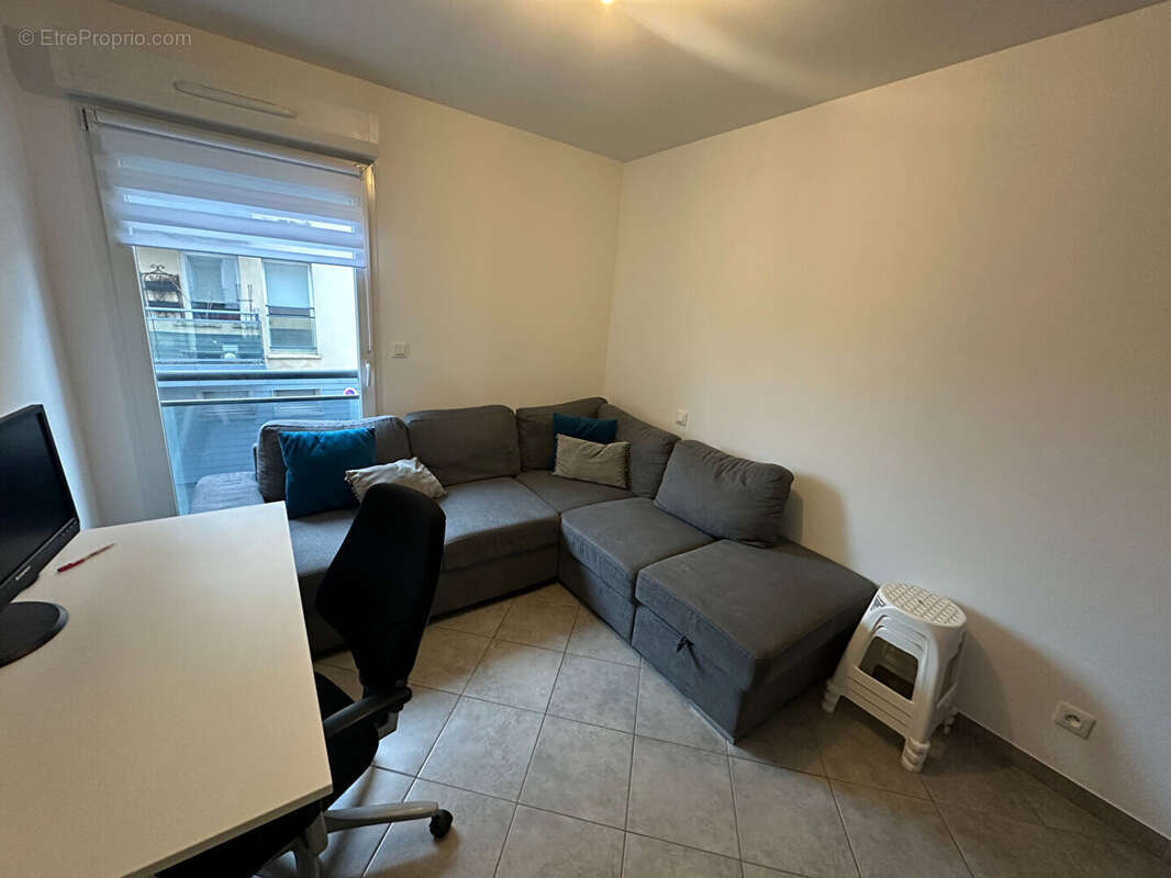Appartement à AMNEVILLE
