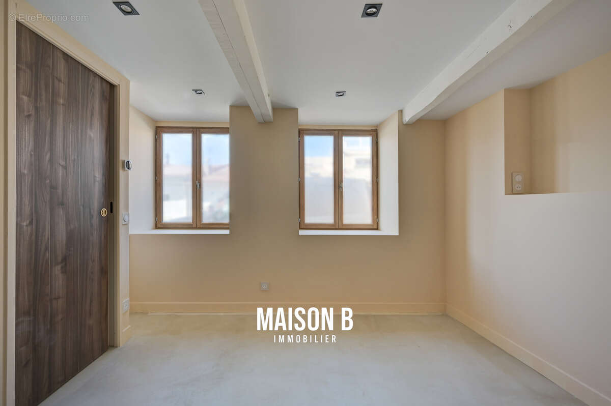 Maison à MARSEILLE-8E