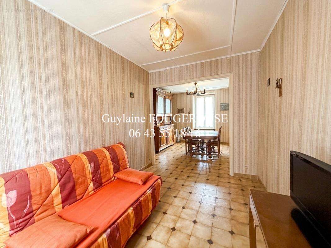 Maison 105 m² à Saint-Antheme  - photo 4