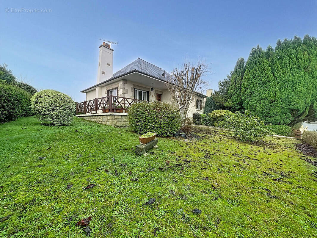 Maison à MINIAC-MORVAN