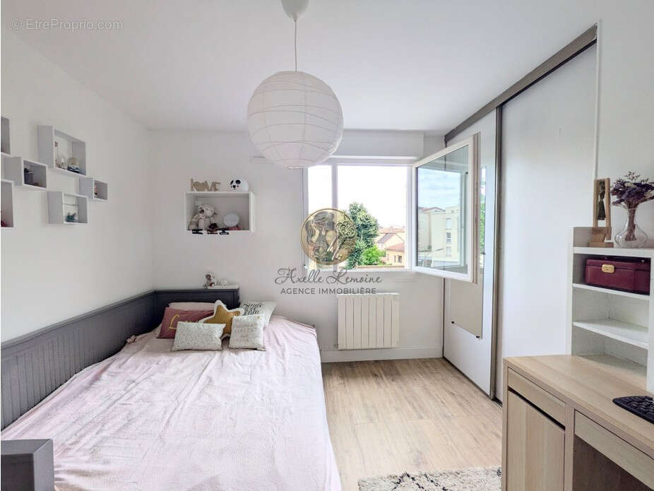 Appartement à TASSIN-LA-DEMI-LUNE