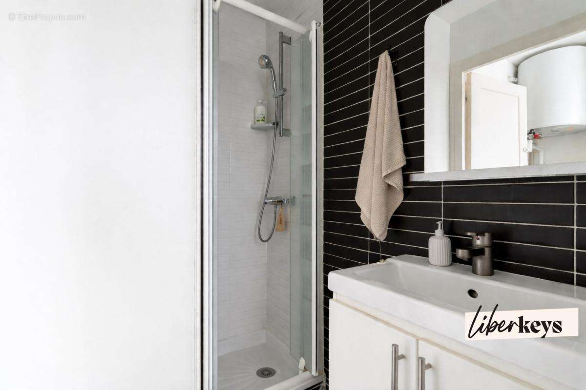 Appartement à PARIS-11E