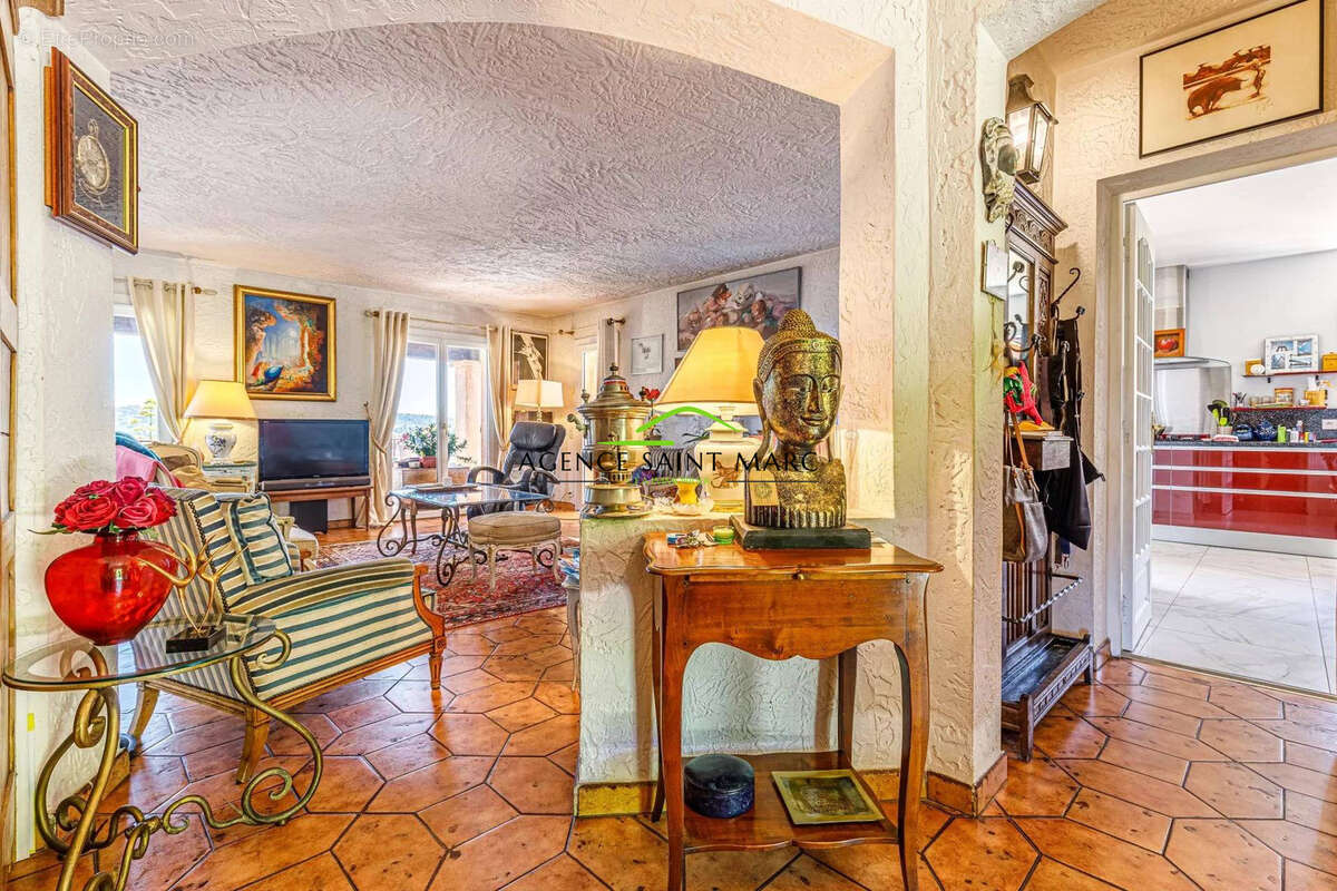 Maison à PEYMEINADE
