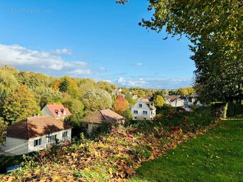 Maison à CREPY-EN-VALOIS
