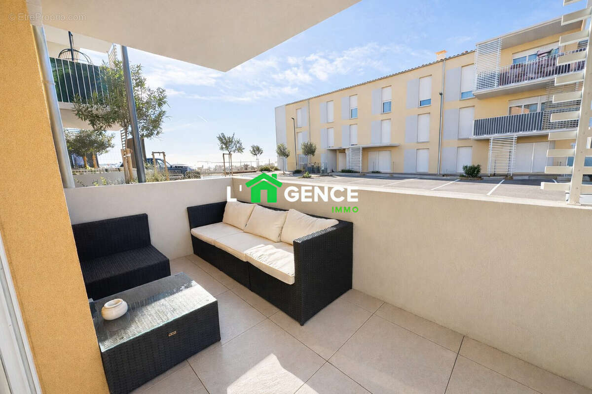 Appartement à PORT-DE-BOUC