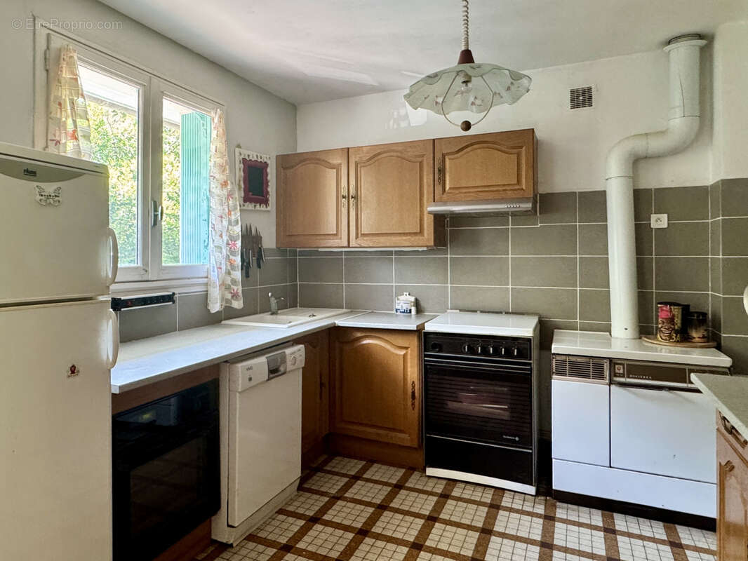 Maison avec logement indépendant et terrain   idéal famille ou investissement locatif - photo 2