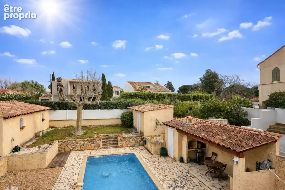 Maison 8 pièces 191 m² à vendre à Saint-Cyr-Sur-Mer (83270) - photo 4