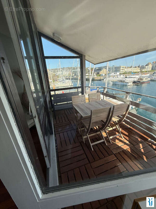 Appartement à DEAUVILLE