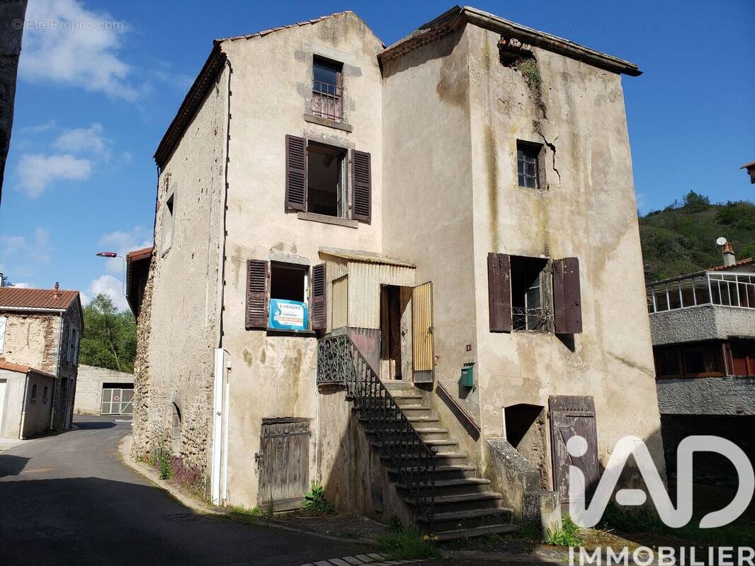 Photo 1 - Maison à SAINT-FLORET