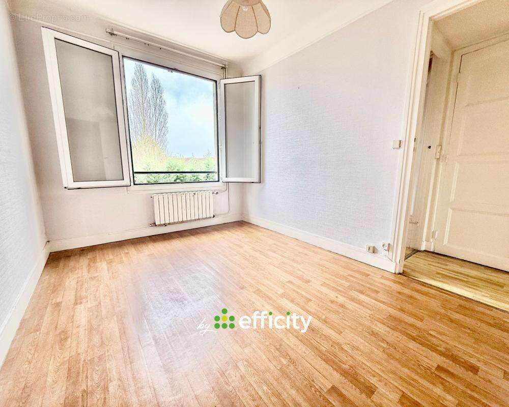 Appartement à LE CHESNAY