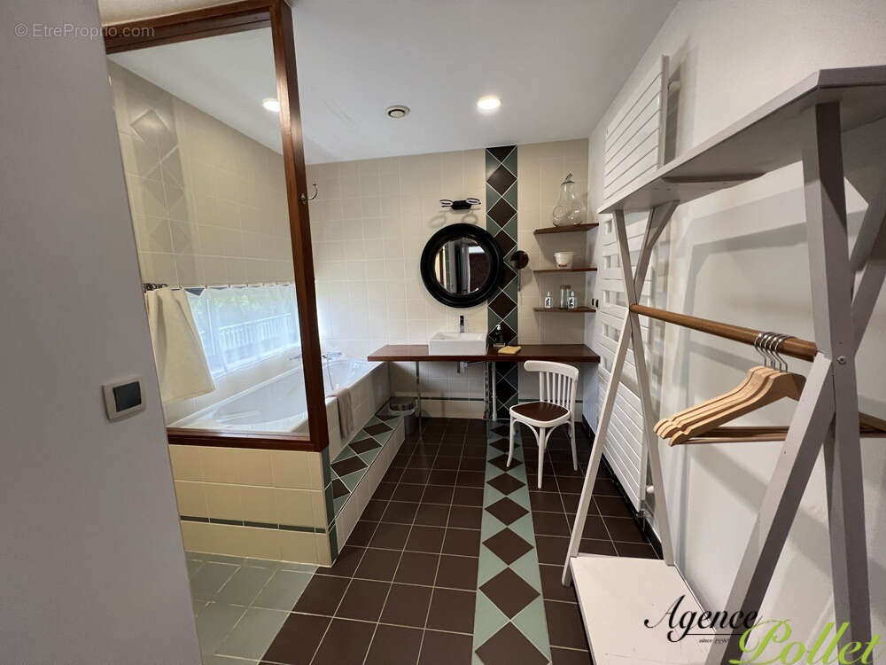 Maison à AUBIGNY-SUR-NERE