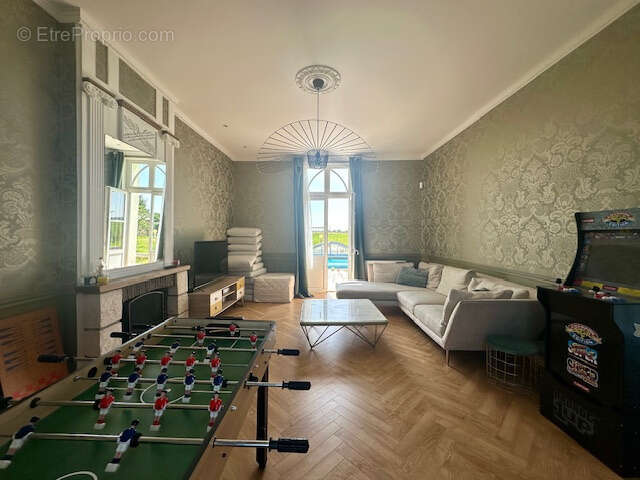 Maison à NEUFCHATEL-EN-BRAY