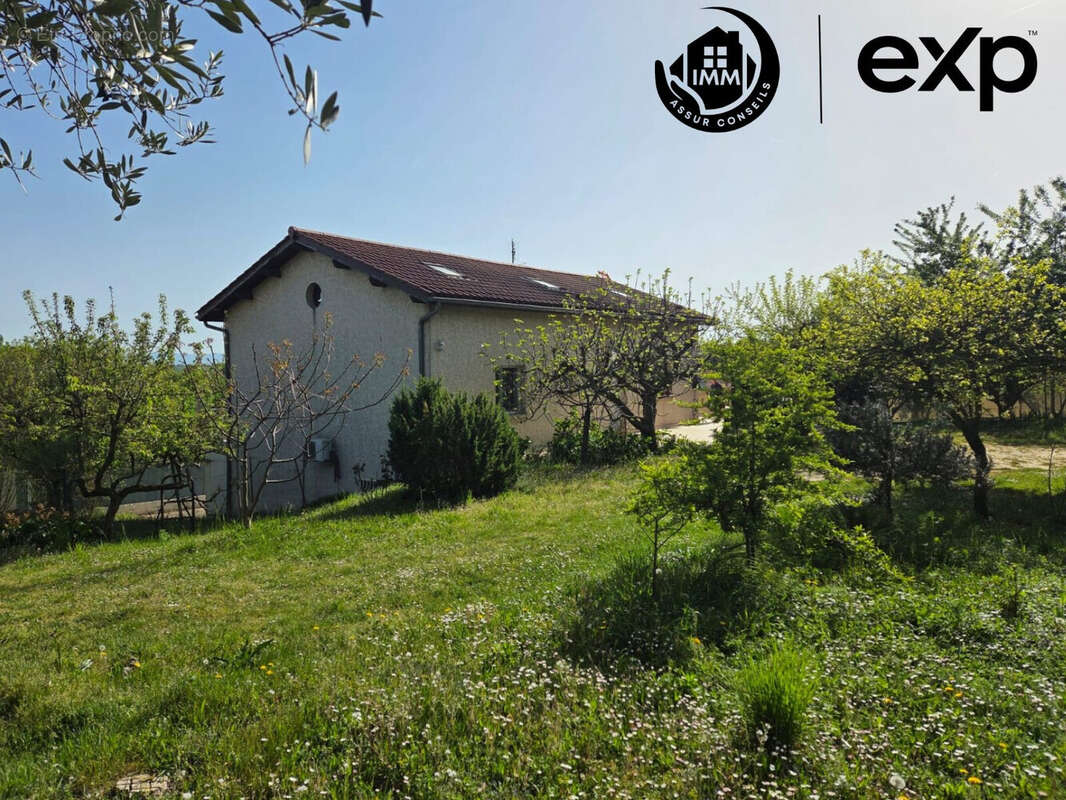 Maison à SAINT-LAURENT-DE-MURE