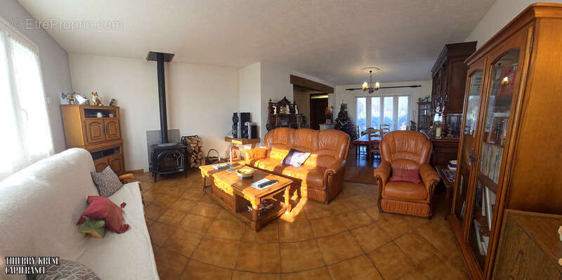Maison familiale de 109 m² sur grand terrain arboré. Sous-sol complet. Quartier calme à Montauban - photo 3
