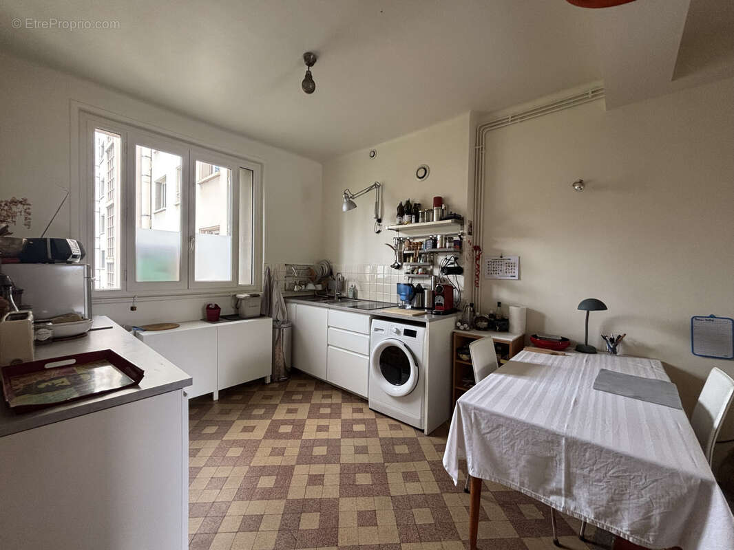 Appartement à LYON-4E