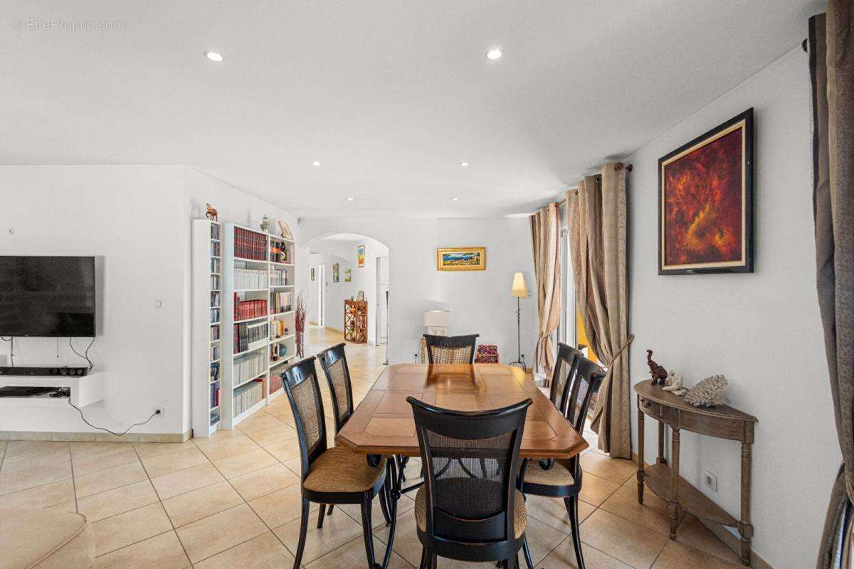 Villa + appartement indépendant - Montfort-sur-Argens - photo 5