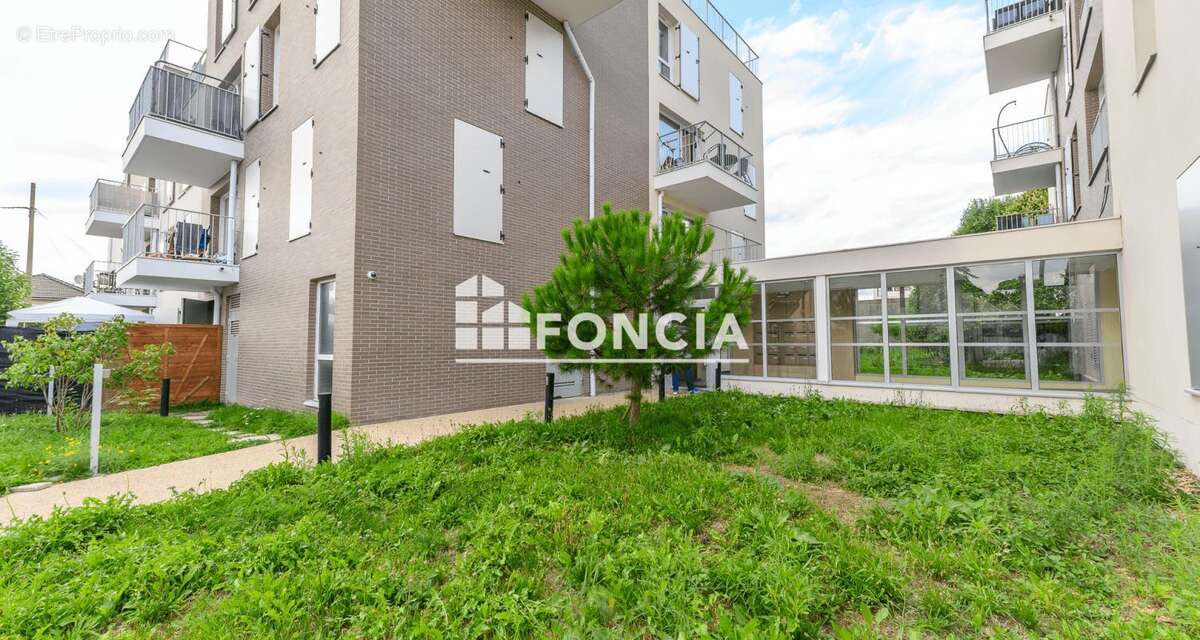 Appartement à LIVRY-GARGAN