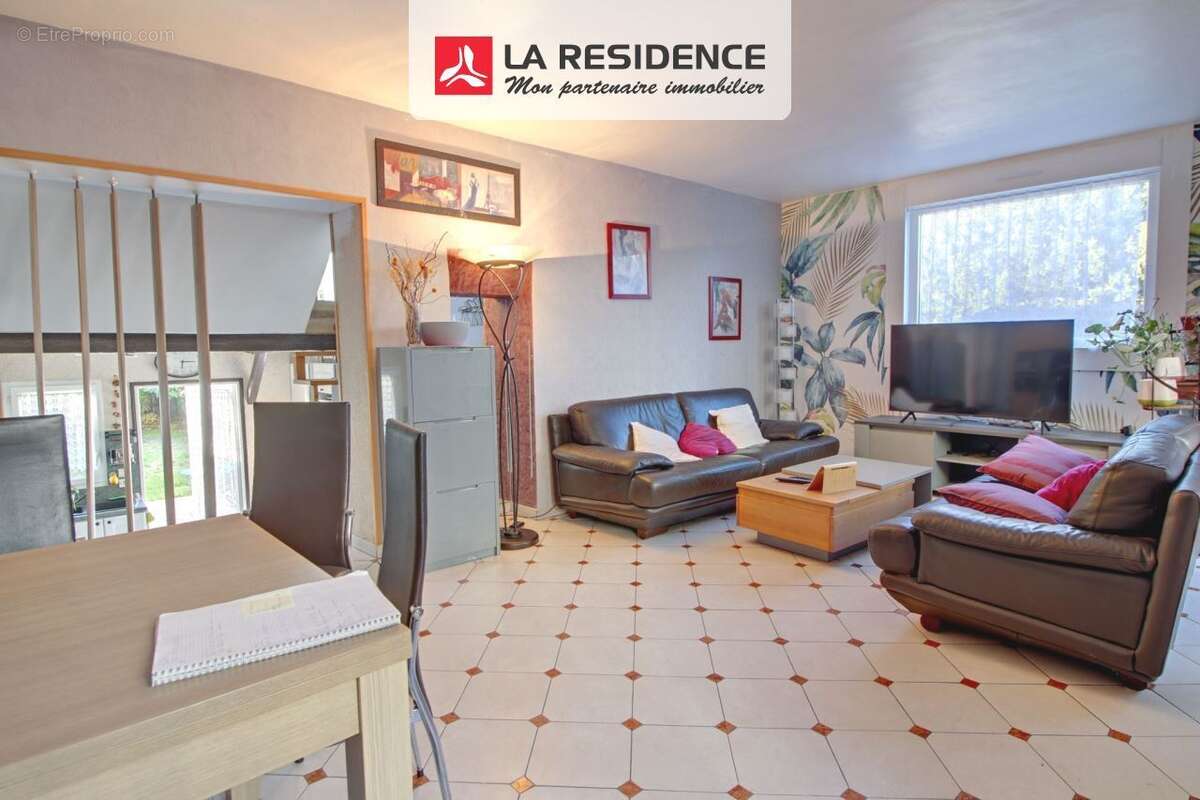 Maison à MANTES-LA-VILLE