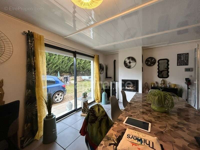 Maison à SAINT-JORY-LAS-BLOUX