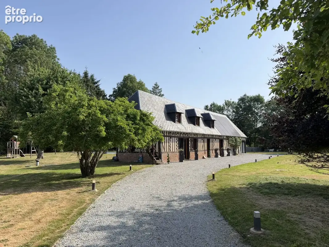 Maison 5 pièces 175 m² à vendre à Bernay (27300) - photo 2